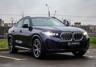 Подержанный автомобиль BMW X6 2024 года (5 фото)