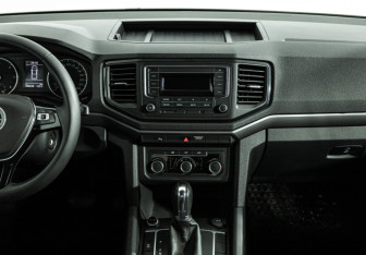 Подержанный автомобиль Volkswagen Amarok 2016 года (14 фото)