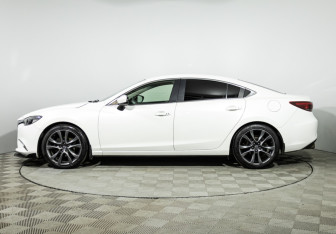 Подержанный автомобиль Mazda 6 Sedan 2015 года (8 фото)