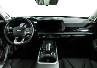 Подержанный автомобиль Haval H3 2024 года (13 фото)