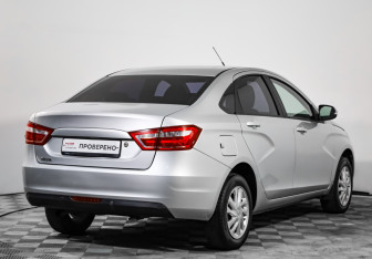 Подержанный автомобиль LADA (ВАЗ) Vesta Sedan 2016 года (5 фото)