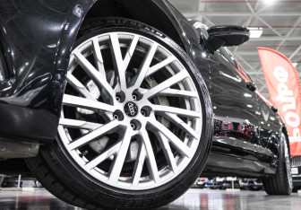 Подержанный автомобиль Audi A6 Sedan 2018 года (3 фото)