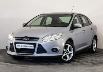 Подержанный автомобиль Ford Focus Sedan 2012 года (1 фото)