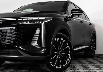 Подержанный автомобиль Exeed RX 2023 года (2 фото)