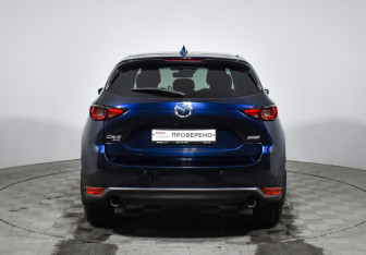 Подержанный автомобиль Mazda CX-5 2019 года (6 фото)