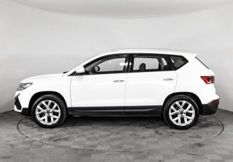 Подержанный автомобиль Jetta VS5 2022 года (9 фото)