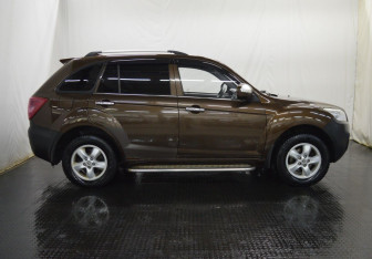 Подержанный автомобиль Lifan X60 2015 года (4 фото)