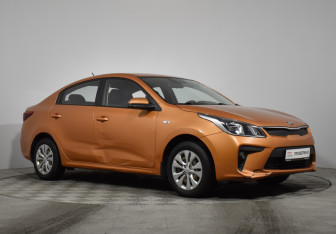 Подержанный автомобиль Kia Rio Sedan 2017 года (3 фото)