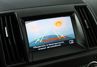 Подержанный автомобиль Land Rover Freelander 2014 года (16 фото)