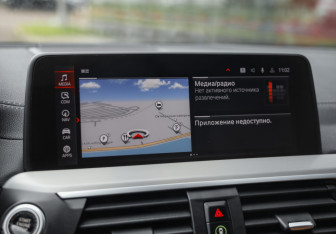 Подержанный автомобиль BMW X4 2020 года (19 фото)