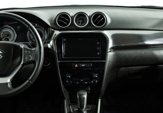 Подержанный автомобиль Suzuki Vitara 2021 года (14 фото)