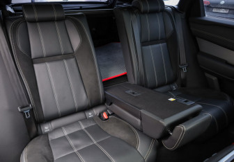 Подержанный автомобиль Land Rover Range Rover Velar 2019 года (32 фото)