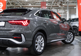 Подержанный автомобиль Audi Q3 Sportback 2020 года (11 фото)