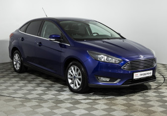 Подержанный автомобиль Ford Focus Sedan 2016 года (4 фото)