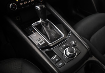 Подержанный автомобиль Mazda CX-5 2018 года (21 фото)