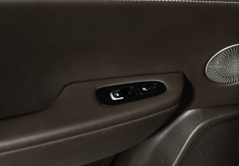 Подержанный автомобиль Kia Stinger 2018 года (25 фото)