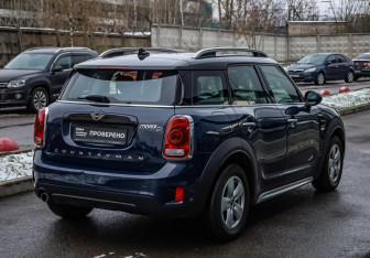 Подержанный автомобиль MINI Countryman 2018 года (5 фото)