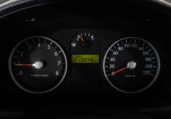 Подержанный автомобиль Hyundai Getz 2005 года (15 фото)