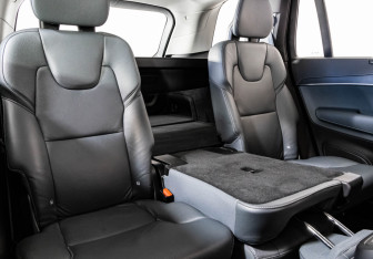 Подержанный автомобиль Volvo XC90 2019 года (28 фото)