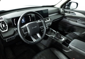 Подержанный автомобиль Haval H5 2024 года (11 фото)