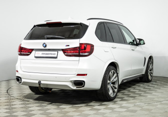 Подержанный автомобиль BMW X5 2017 года (5 фото)