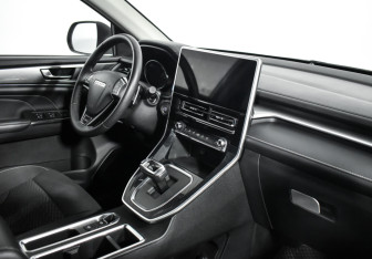 Подержанный автомобиль Haval M6 2023 года (13 фото)