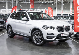 Подержанный автомобиль BMW X3 2018 года (7 фото)