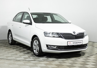 Подержанный автомобиль Skoda Rapid Liftback 2018 года (3 фото)