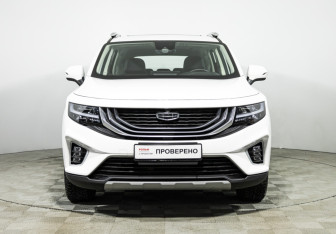 Подержанный автомобиль Geely Okavango 2023 года (2 фото)