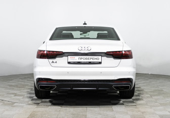 Подержанный автомобиль Audi A4 Sedan 2020 года (6 фото)