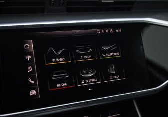 Подержанный автомобиль Audi A6 Sedan 2019 года (14 фото)