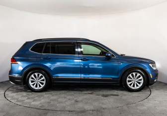 Подержанный автомобиль Volkswagen Tiguan 2017 года (4 фото)