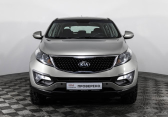 Подержанный автомобиль Kia Sportage 2015 года (2 фото)