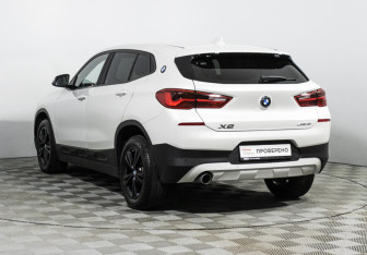 Подержанный автомобиль BMW X2 2018 года (7 фото)