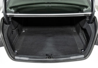 Подержанный автомобиль Audi A6 Sedan 2018 года (22 фото)