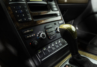 Подержанный автомобиль Volvo XC90 2008 года (16 фото)