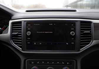 Подержанный автомобиль Volkswagen Teramont 2018 года (14 фото)