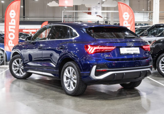 Подержанный автомобиль Audi Q3 Sportback 2021 года (11 фото)