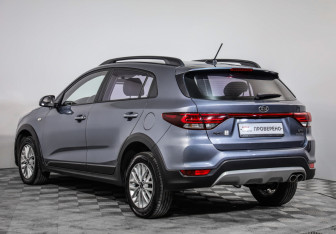 Подержанный автомобиль Kia Rio Hatchback 2020 года (7 фото)