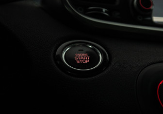 Подержанный автомобиль Kia Sorento 2018 года (22 фото)