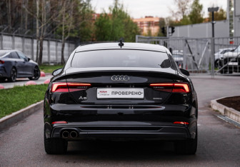 Подержанный автомобиль Audi A5 Liftback 2019 года (7 фото)