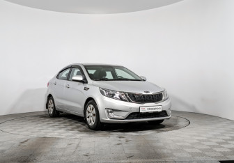 Подержанный автомобиль Kia Rio Sedan 2012 года (3 фото)