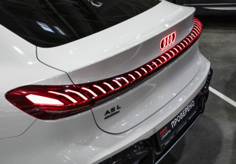 Подержанный автомобиль Audi A5 Liftback 2026 года (14 фото)