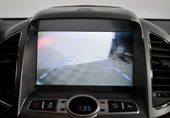 Подержанный автомобиль Chevrolet Captiva 2013 года (19 фото)