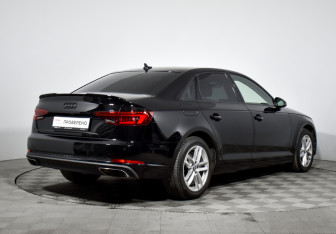 Подержанный автомобиль Audi A4 Sedan 2019 года (5 фото)