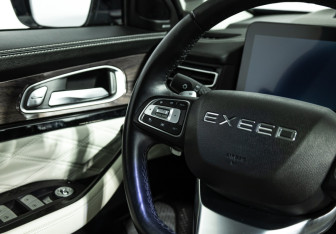 Подержанный автомобиль Exeed VX 2022 года (15 фото)