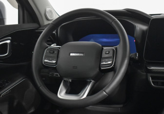 Подержанный автомобиль Haval H3 2024 года (14 фото)