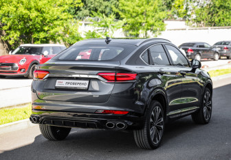 Подержанный автомобиль Geely Tugella 2023 года (6 фото)