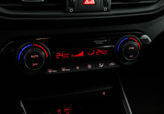 Подержанный автомобиль Kia Cerato Sedan 2020 года (15 фото)