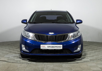 Подержанный автомобиль Kia Rio Hatchback 2013 года (2 фото)